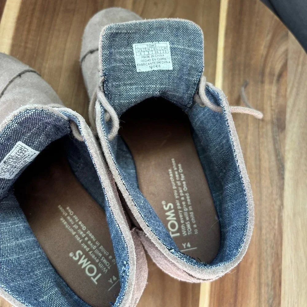 TOMS Tan Suede Desert Wedge Lace Up Ankle Boots